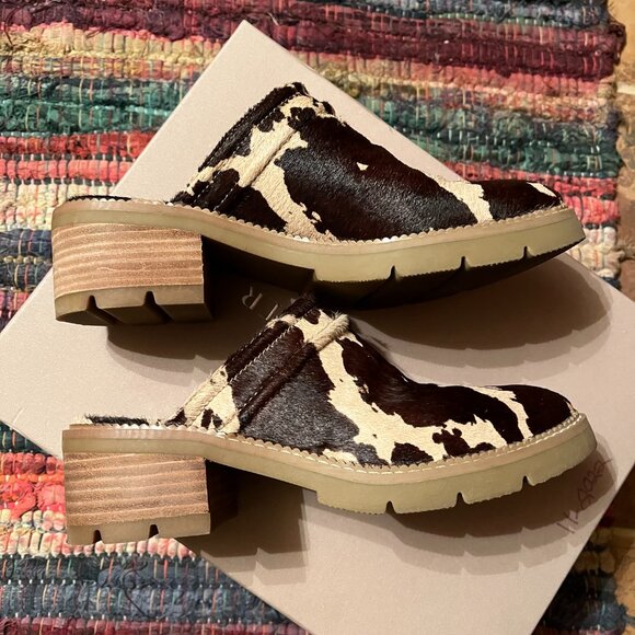 Donald Pliner SAHARA Haircalf Mule, Dark Brown/Cream, Women's Size 5, EUC - Picture 8 of 10